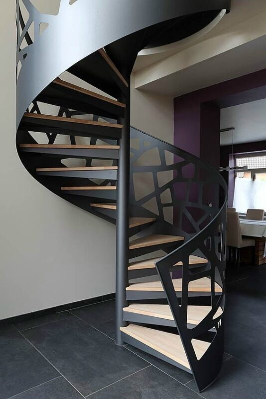 cầu thang xoắn ốc 02