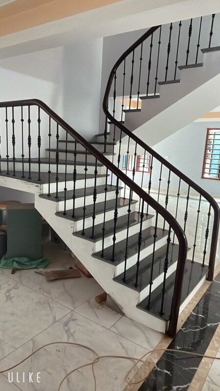 Cầu thang sắt 02