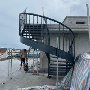 cầu thang xoắn ốc 20