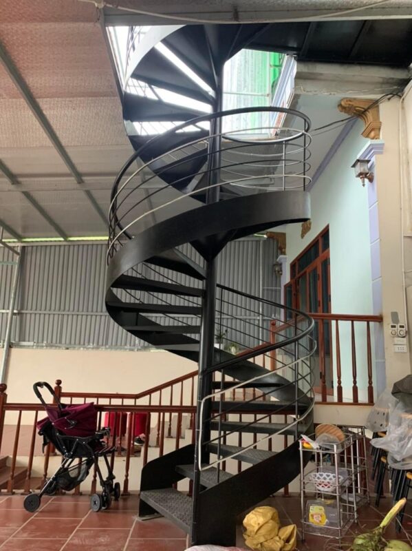 cầu thang xoắn ốc 21