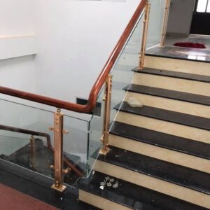 03 cầu thang kính