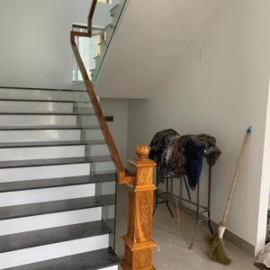 12 cầu thang kính