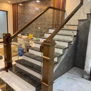 16 cầu thang kính